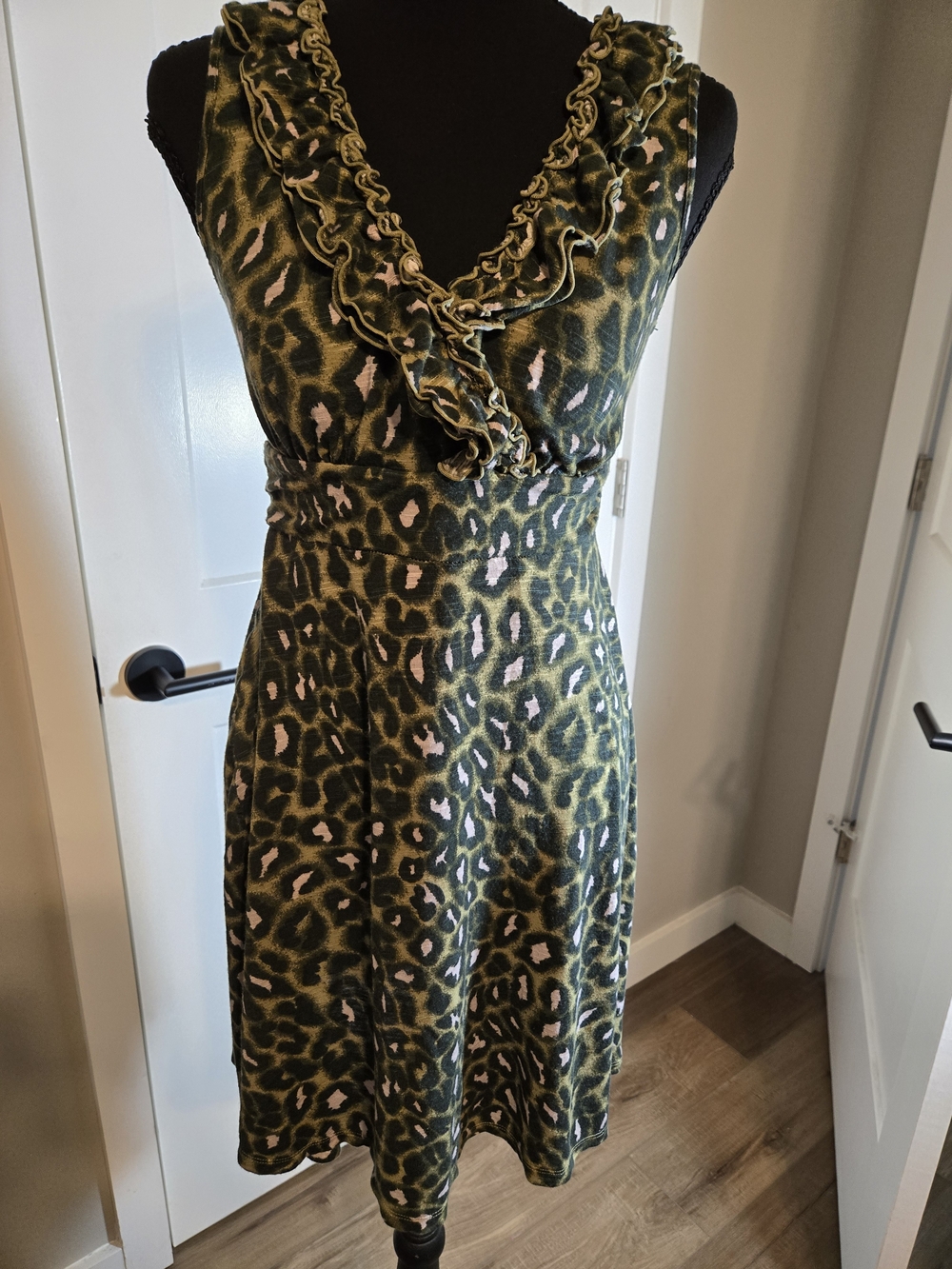 INC International Concepts Olive Green Leopard Print Ruffle V-Neck Dress